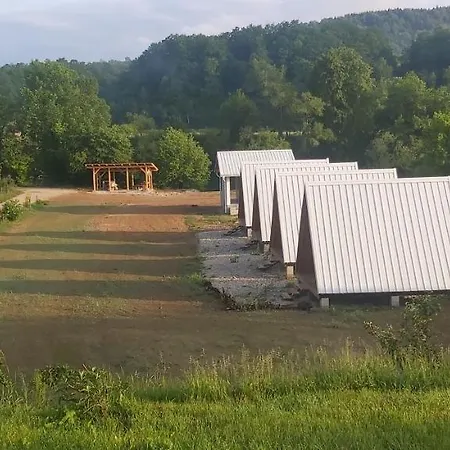 Apartman Kuca Za Odmor Krnjaic,porodicni Kamp