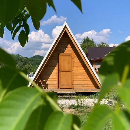 Kuca Za Odmor Krnjaic,porodicni Kamp Novi Grad