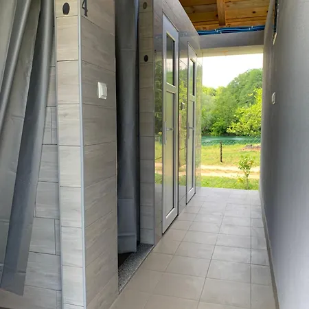 Kuca Za Odmor Krnjaic,porodicni Kamp Novi Grad