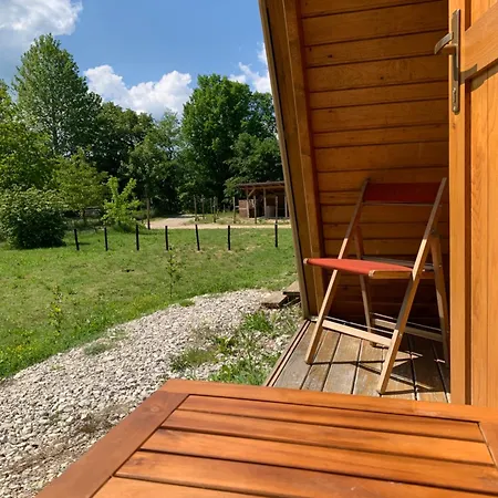 Kuca Za Odmor Krnjaic,porodicni Kamp * Novi Grad