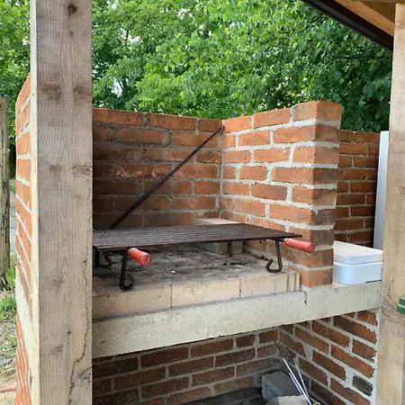 Apartment Kuca Za Odmor Krnjaic,porodicni Kamp