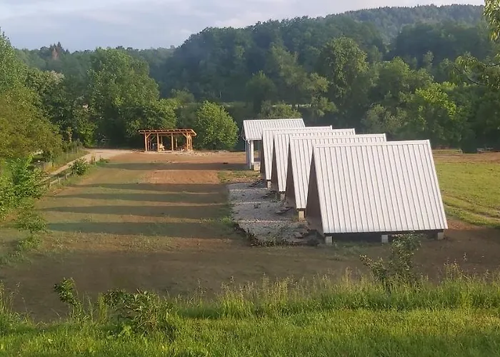 アパート Kuca Za Odmor Krnjaic,porodicni Kamp